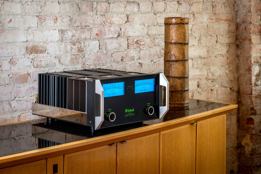 A McIntosh high-end audio amplifier sits atop a credenza in the listening room of an Illinois home.