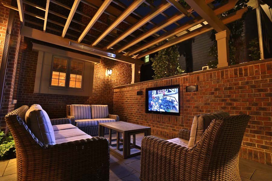 easy-elegance-the-new-backyard-1
